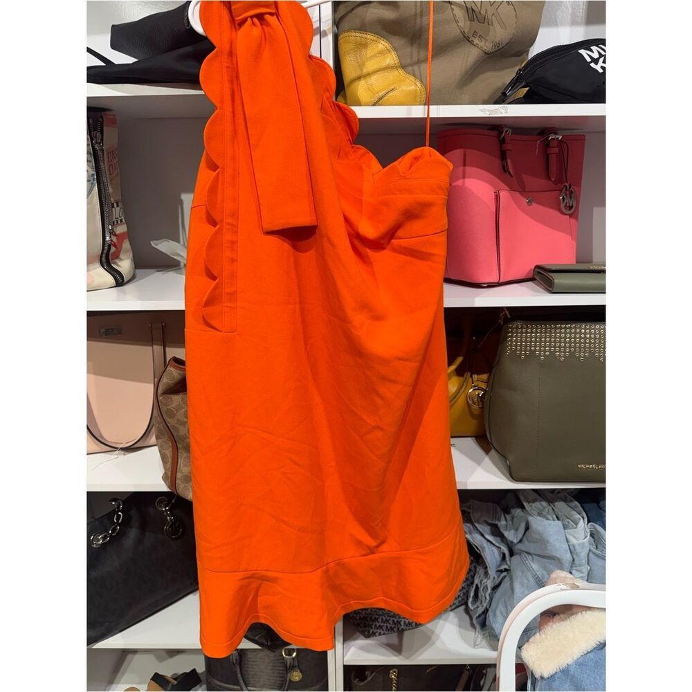 0037 Victoria Beckham One-Shoulder Scalloped Bow Dress in Bright Orange - Picture 3 of 4
